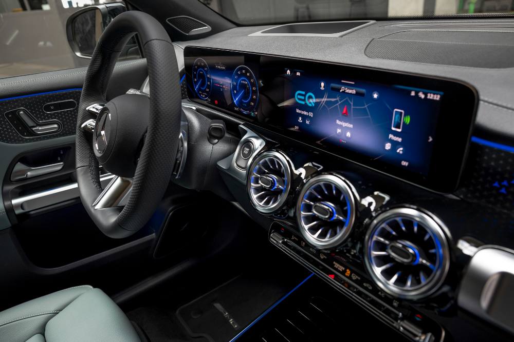 Mercedes EQB Volante Mercedes EQB Aire Acondicionado